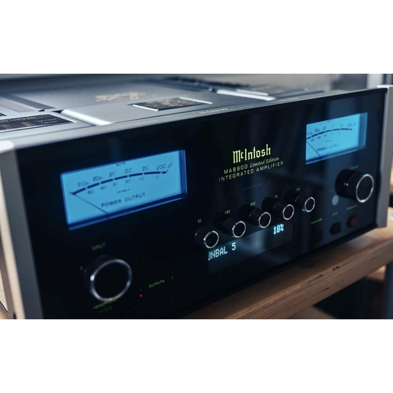 McIntosh MA 8900 AC Limited Edition (gebraucht)